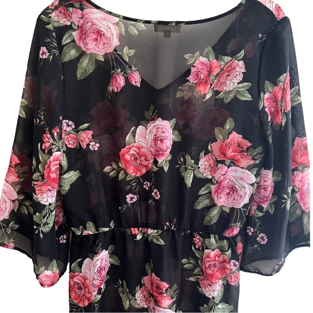 Beach Cover-Up Size Large lovely rose pattern sheer, can double as a top